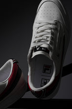 画像をギャラリービューアに読み込む, MASTERMIND WORLD x FILA FX-2 (WHITE)