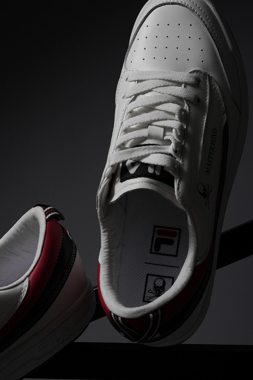 画像をギャラリービューアに読み込む, MASTERMIND WORLD x FILA FX-2 (WHITE)