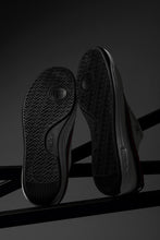 画像をギャラリービューアに読み込む, MASTERMIND WORLD x FILA FX-2 (WHITE)