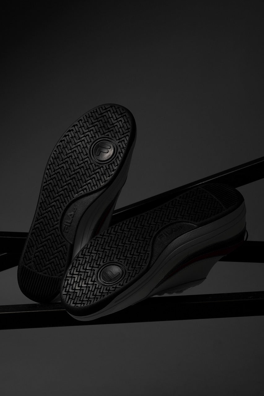 画像をギャラリービューアに読み込む, MASTERMIND WORLD x FILA FX-2 (WHITE)