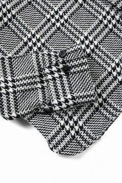 Load image into Gallery viewer, N/07 OPEN COLLAR L/S SHIRT / HOUNDSTOOTH GLEN CHECK (WHITE x BLACK)