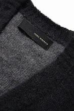 Load image into Gallery viewer, ISABEL BENENATO Shaded Gauzed Mohair Cardigan (BLACK / GRAPHITE)