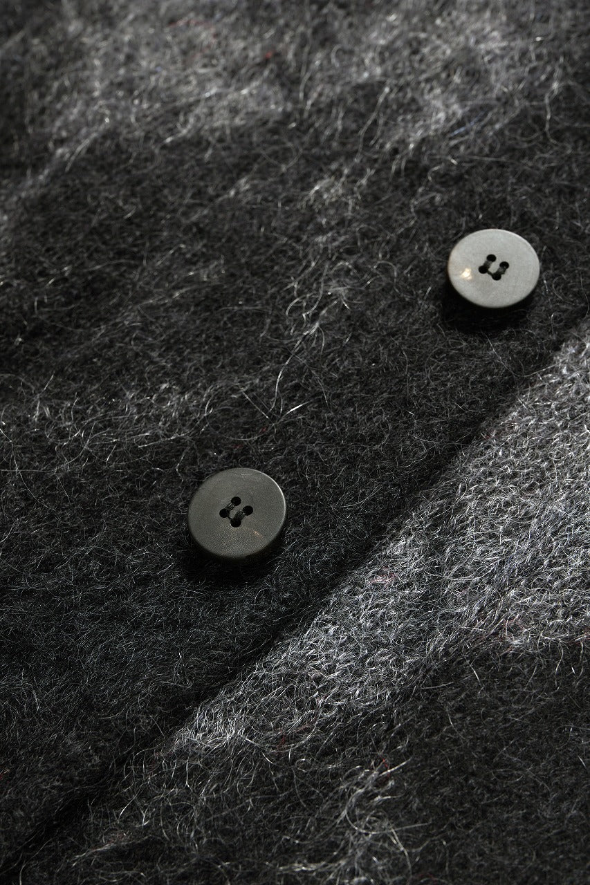 Load image into Gallery viewer, ISABEL BENENATO Shaded Gauzed Mohair Cardigan (BLACK / GRAPHITE)