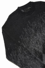 画像をギャラリービューアに読み込む, ISABEL BENENATO Gauzed Mohair Crew-Neck Sweater in Shaded Check (BLACK / GRAPHITE)
