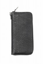 Load image into Gallery viewer, ISAMU KATAYAMA BACKLASH ROUND FASTNER WALLET / MARYAM HEAT SHRINK HORSE BUTT (BLACK)