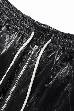 画像をギャラリービューアに読み込む, A.F ARTEFACT LEATHER TEC ZIP CARGO SHORTS (BLACK)