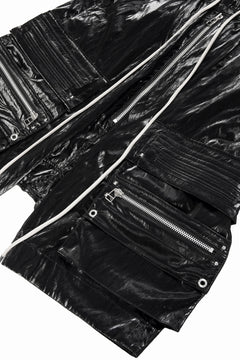 画像をギャラリービューアに読み込む, A.F ARTEFACT LEATHER TEC ZIP CARGO SHORTS (BLACK)