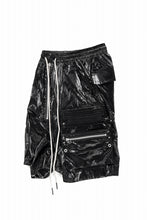 画像をギャラリービューアに読み込む, A.F ARTEFACT LEATHER TEC ZIP CARGO SHORTS (BLACK)