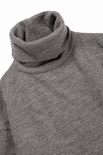 画像をギャラリービューアに読み込む, KLASICA VOLUME TURTLE NECK / SHETLAND WOOL AMUNZEN (SAND)