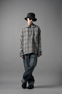 Load image into Gallery viewer, N/07 OPEN COLLAR L/S SHIRT / HOUNDSTOOTH GLEN CHECK (WHITE x GREY)