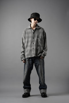 Load image into Gallery viewer, N/07 OPEN COLLAR L/S SHIRT / HOUNDSTOOTH GLEN CHECK (WHITE x GREY)