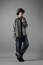 Load image into Gallery viewer, N/07 OPEN COLLAR L/S SHIRT / HOUNDSTOOTH GLEN CHECK (WHITE x GREY)