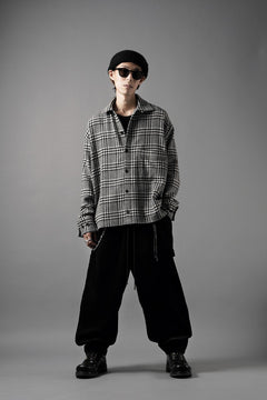 Load image into Gallery viewer, N/07 OPEN COLLAR L/S SHIRT / HOUNDSTOOTH GLEN CHECK (WHITE x BLACK)