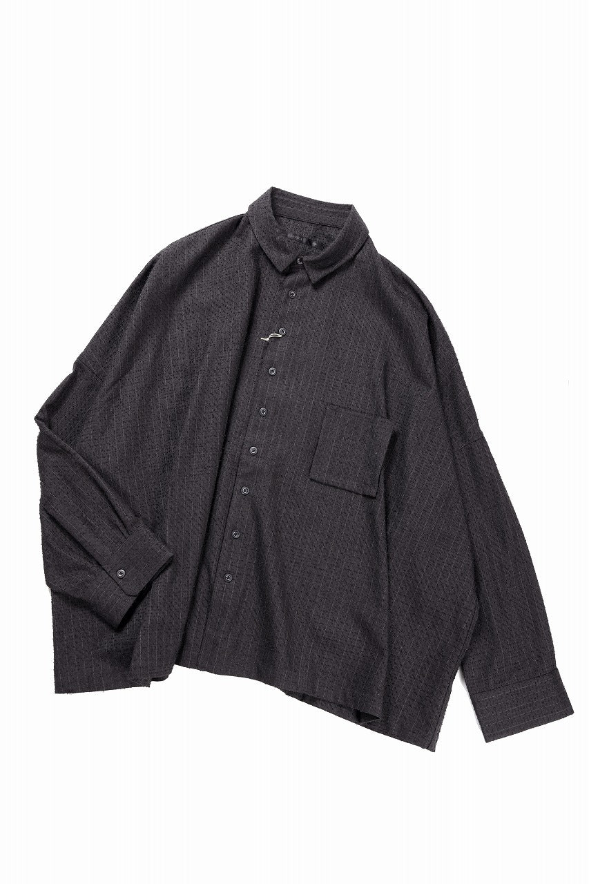 Load image into Gallery viewer, KLASICA EXTRA WIDE OUTER SHIRTS / FORK NEEDLE PUNCH SUPER 100's PENCIL STRIPE (IRON BROWN STRIPES)