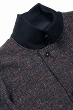 Load image into Gallery viewer, KLASICA VOLUME SLEEVE TANKERS BLOUSON / REGENERATED KEMP MIXED TWEED (MIX BROWN)