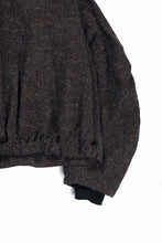 Load image into Gallery viewer, KLASICA VOLUME SLEEVE TANKERS BLOUSON / REGENERATED KEMP MIXED TWEED (MIX BROWN)