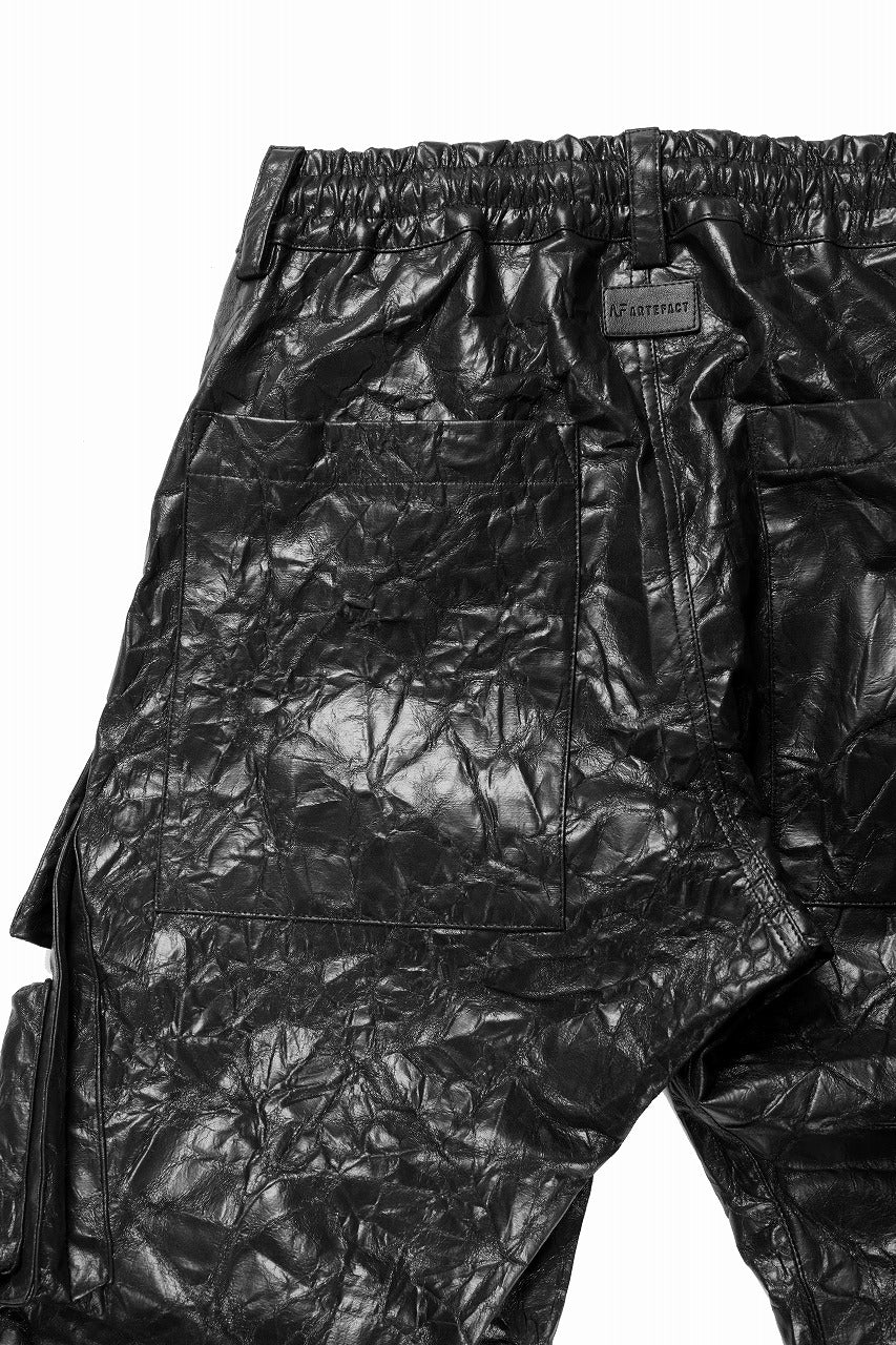 画像をギャラリービューアに読み込む, A.F ARTEFACT TUCK CARGO PANTS / WASHER SYNTHETIC LEATHER (BLACK)