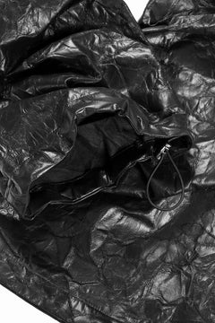 画像をギャラリービューアに読み込む, A.F ARTEFACT TUCK CARGO PANTS / WASHER SYNTHETIC LEATHER (BLACK)