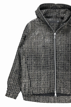Load image into Gallery viewer, A.F ARTEFACT HOODED ZIPPER BLOUSON / LUXURY TWEED (BLACK x GOLD)