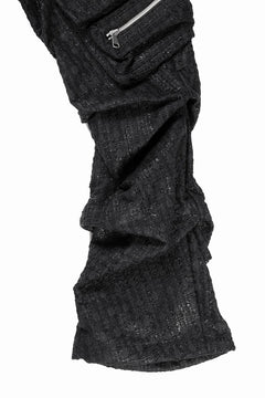 画像をギャラリービューアに読み込む, A.F ARTEFACT TUCK CARGO PANTS / LUXURY TWEED (BLACK)