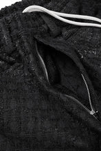画像をギャラリービューアに読み込む, A.F ARTEFACT TUCK CARGO PANTS / LUXURY TWEED (BLACK)