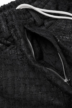 画像をギャラリービューアに読み込む, A.F ARTEFACT TUCK CARGO PANTS / LUXURY TWEED (BLACK)