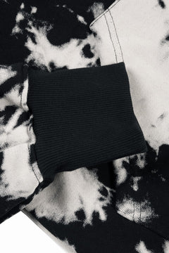 画像をギャラリービューアに読み込む, A.F ARTEFACT ASYMMETRY LOOP HEM HOODED TOPS / MOTTLED DYING (BLACK x IVORY)