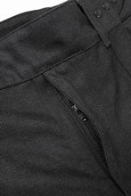 画像をギャラリービューアに読み込む, OPPOSE DUALITY 8POCKET PANEL WIDE DENIM TROUSERS (BLACK GREY)
