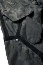 画像をギャラリービューアに読み込む, OPPOSE DUALITY 8POCKET PANEL WIDE DENIM TROUSERS / HAND BLEACHED DENIM (BLACK GREY BLEACH)