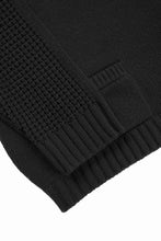 画像をギャラリービューアに読み込む, F/CE. REVERSE PATTERN COLLAR KNIT (BLACK)