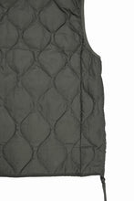 画像をギャラリービューアに読み込む, F/CE. x TAION® PACKABLE INNER DOWN VEST (OLIVE GRAY)
