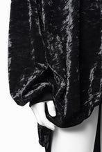 Load image into Gallery viewer, A.F ARTEFACT JUMBO CREW NECK TOPS / VELVET JERSEY (BLACK)