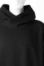 画像をギャラリービューアに読み込む, thom/krom RAGLAN SLEEVE HOODIE / SMOOTH SWEAT JERSEY (BLACK)