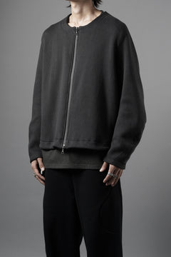 画像をギャラリービューアに読み込む, OPPOSE DUALITY NO COLLAR RIB ZIP TOP (BLACK)
