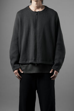 画像をギャラリービューアに読み込む, OPPOSE DUALITY NO COLLAR RIB ZIP TOP (BLACK)
