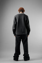 画像をギャラリービューアに読み込む, OPPOSE DUALITY NO COLLAR RIB ZIP TOP (BLACK)