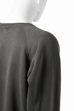 画像をギャラリービューアに読み込む, FULLCOUNT FADING RAGLAN SLEEVE SWEAT SHIRT (DAMAGE LESS / BLACK)