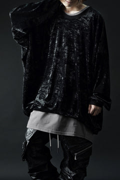 Load image into Gallery viewer, A.F ARTEFACT JUMBO CREW NECK TOPS / VELVET JERSEY (BLACK)