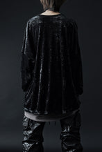 Load image into Gallery viewer, A.F ARTEFACT JUMBO CREW NECK TOPS / VELVET JERSEY (BLACK)