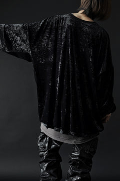 Load image into Gallery viewer, A.F ARTEFACT JUMBO CREW NECK TOPS / VELVET JERSEY (BLACK)