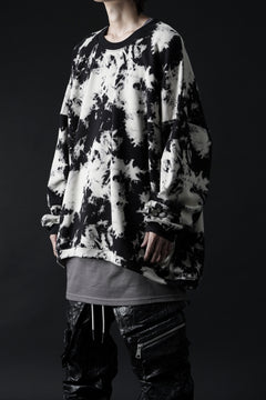 Load image into Gallery viewer, A.F ARTEFACT JUMBO CREW NECK TOPS / MOTTLED DYING (BLACK x IVORY)
