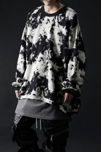 Load image into Gallery viewer, A.F ARTEFACT JUMBO CREW NECK TOPS / MOTTLED DYING (BLACK x IVORY)