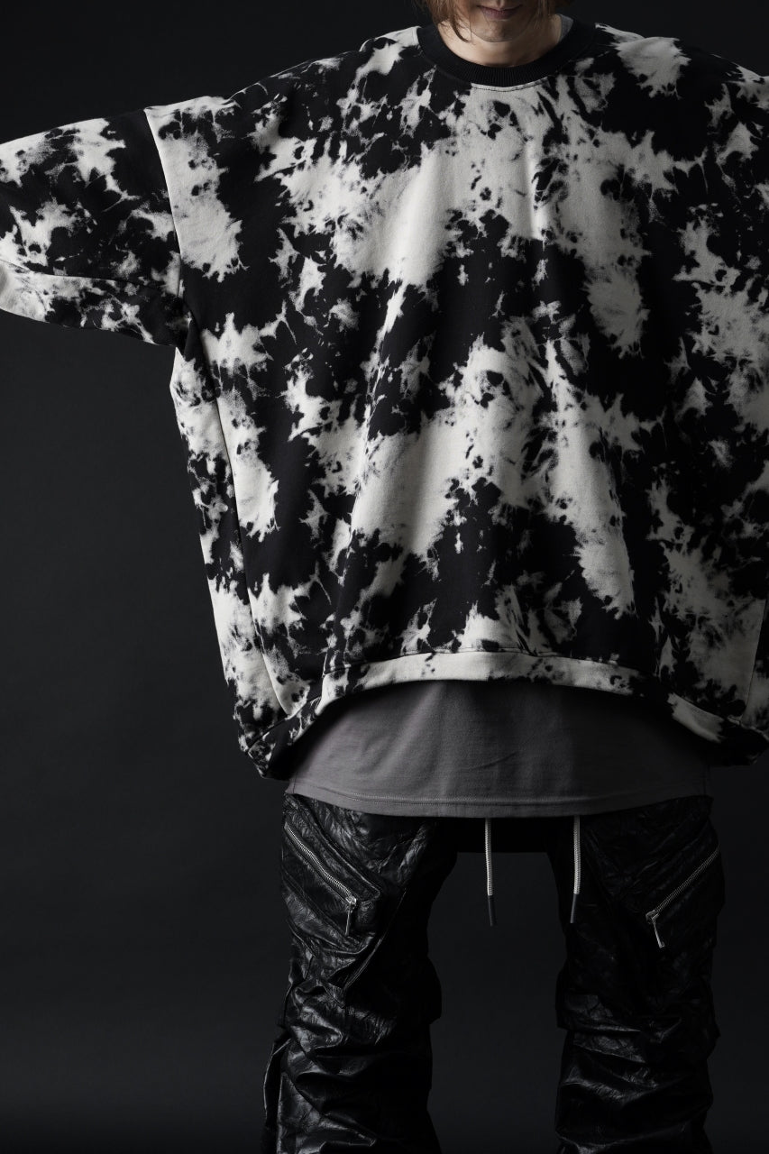 Load image into Gallery viewer, A.F ARTEFACT JUMBO CREW NECK TOPS / MOTTLED DYING (BLACK x IVORY)