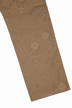 Load image into Gallery viewer, mastermind JAPAN x Dickies DUCK PANTS (CAMEL)