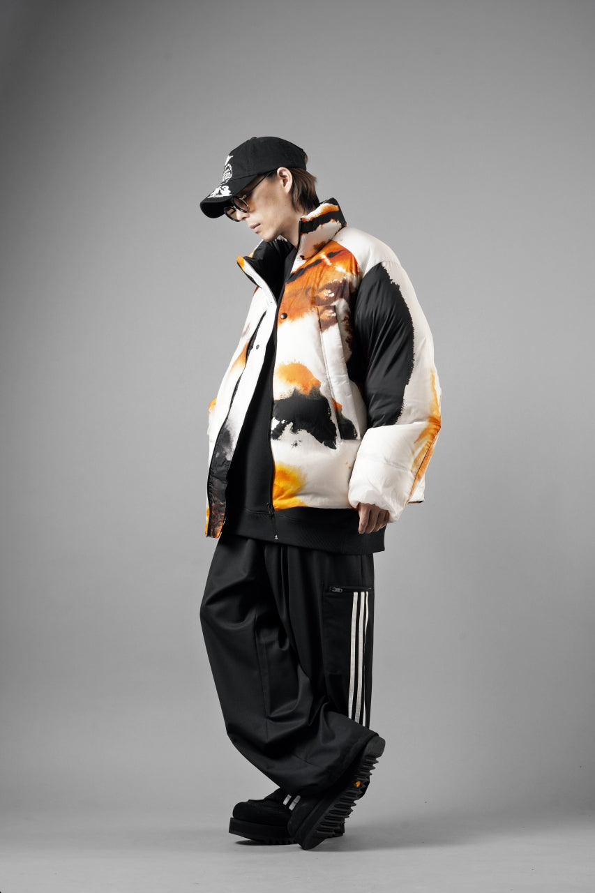 画像をギャラリービューアに読み込む, Y-3 Yohji Yamamoto AOP PUFFER DOWN JACKET (WHITE + MULTI)