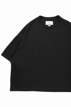 画像をギャラリービューアに読み込む, N/07 OVERSIZE TOP / RIBBED CARDBOARD KNIT JERSEY (BLACK)
