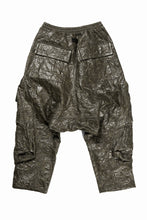 画像をギャラリービューアに読み込む, A.F ARTEFACT DROPCLOTCH WIDE PANTS / WASHER SYNTHETIC LEATHER (KHAKI)