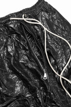 画像をギャラリービューアに読み込む, A.F ARTEFACT DROPCLOTCH WIDE PANTS / WASHER SYNTHETIC LEATHER (BLACK)