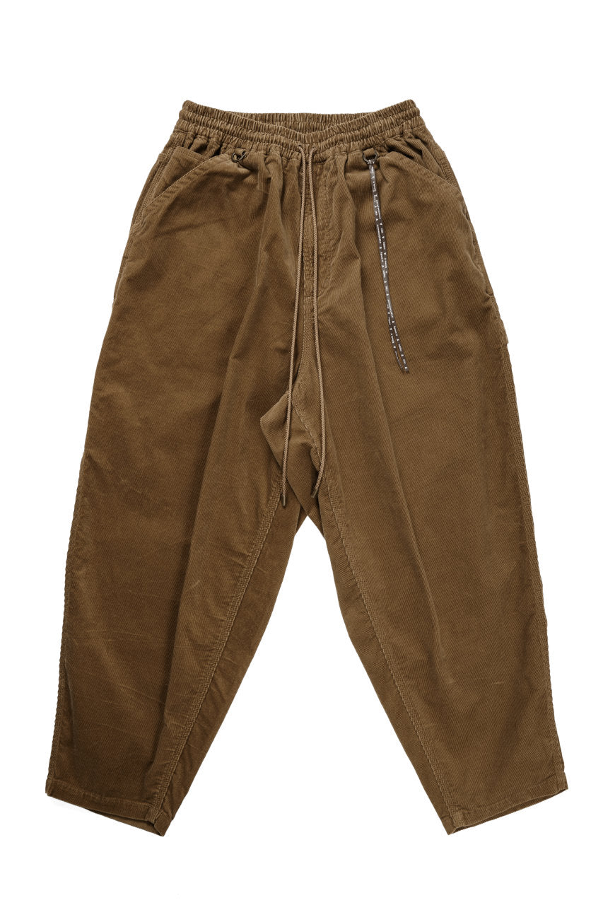 Load image into Gallery viewer, mastermind JAPAN WIDE CORDUROY PAINTER PANTS (CAMEL)