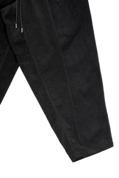 Load image into Gallery viewer, mastermind JAPAN WIDE CORDUROY PAINTER PANTS (BLACK)